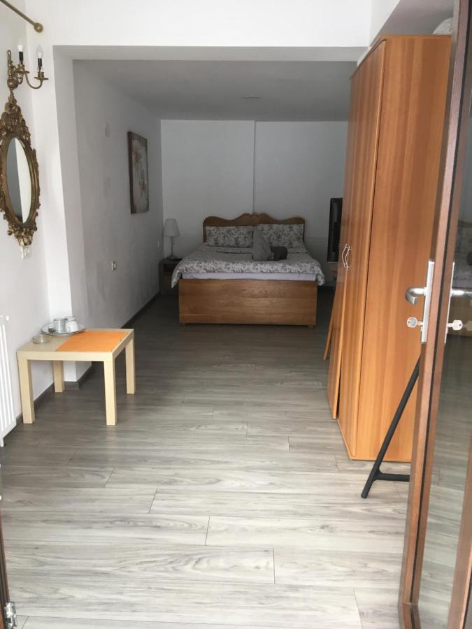 Fantasy Terasa Apartment Брашов Екстериор снимка