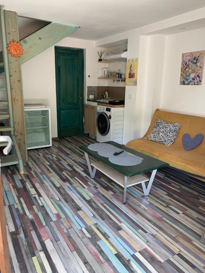 Fantasy Terasa Apartment Брашов Екстериор снимка
